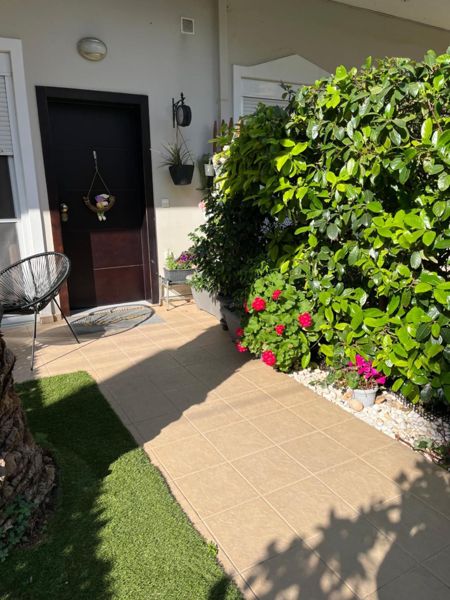 Elegant Glyfada Apartment-Private Garden-Near Metro Athens Ngoại thất bức ảnh